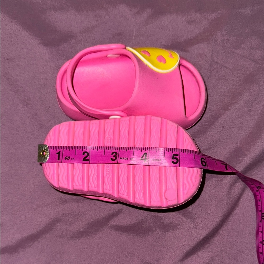 Pink Kids Clogs - Picture 4 of 4